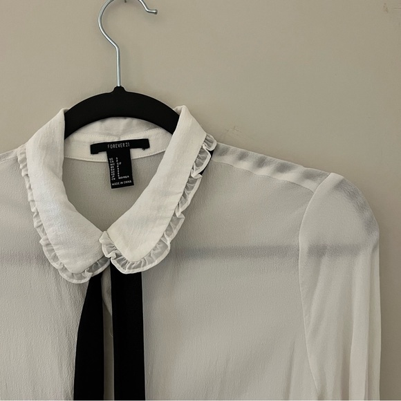 Forever 21 Button Up - Picture 2 of 5